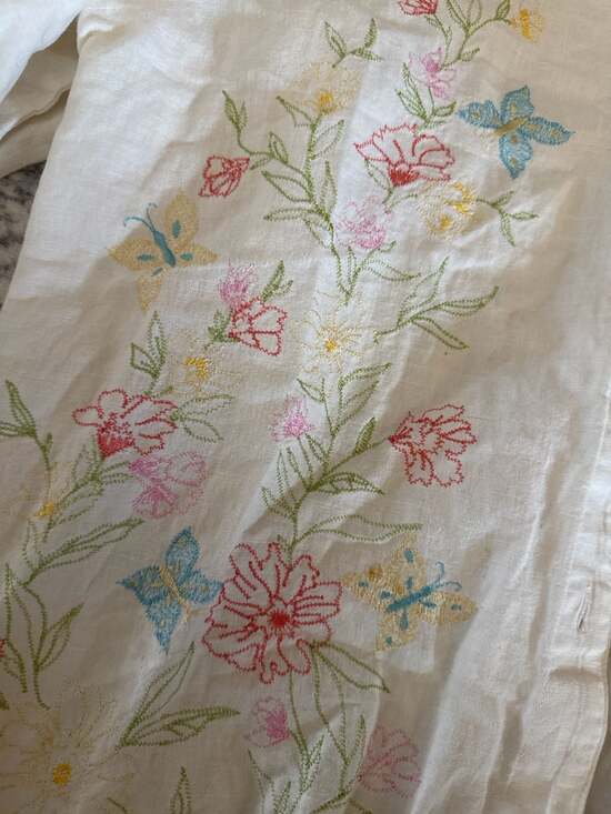 Erika cotton and linen floral top - Picture 3 of 5